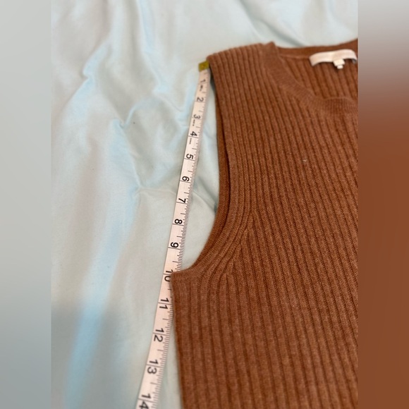 Naked Cashmere Women’s Sz:L Brown 100% Cashmere Ribbed V Neck Sweater Vest - Picture 5 of 11